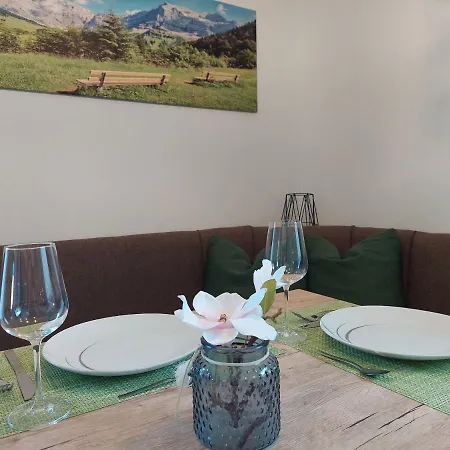 Dolomitenhome 公寓