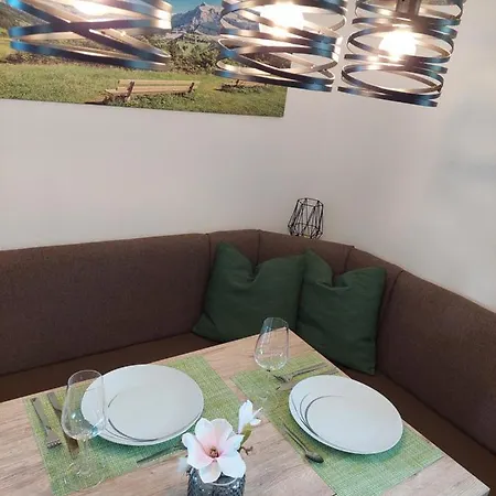 Apartment Dolomitenhome *