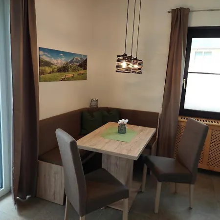 公寓 Dolomitenhome *